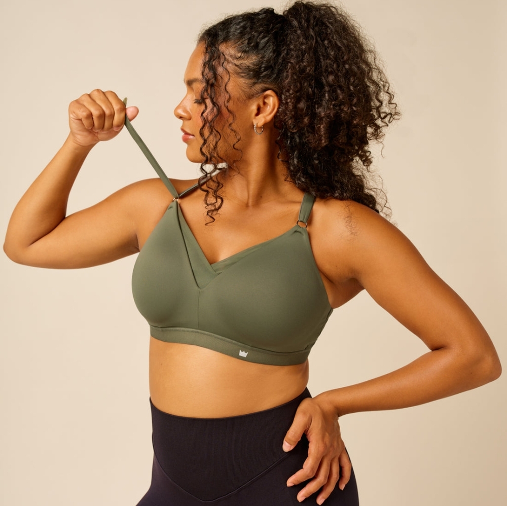 Shefit 2luxe plunge bra